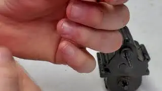 UPDATE: E-Maxx 3906 Steel Idler Uograde