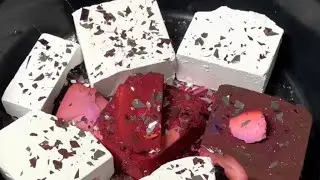Red Dyed & White Fresh Gym Chalk with Confetti 