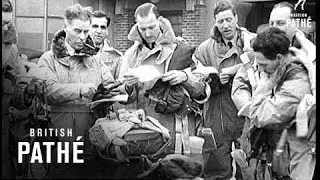 Ferry Air Pilots & Mr Churchill At RAF Station (1941)