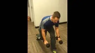 Reverse lunge with toe tap