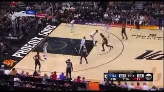 Chris Paul hits a huge three to cut the lead down to 42