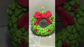 Making A Wreath Out Of Clay! Happy Holidays! 🎄 #art #christmas #sculpture #clay