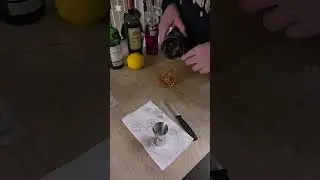 Making The Negroni 😋