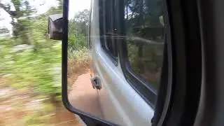 Magebylu Falls Road - Near Sringeri