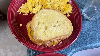 Garlic bread cheeseburger and bad weather