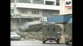Clashes between Palestinian youths and Israeli soldiers