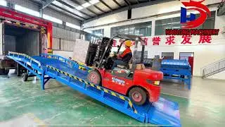 Movable foldable container loading and unloading ramp A good helper to save factory space