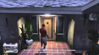 GTA 5 - Franklin vs Aunt Denise in old him house (After him move to new house)