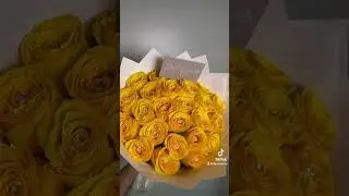 💛 #flowerbusiness #floristlife #florists #ramobuchon #flowerbouquet