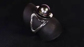 MVI 2139 Black Pearl Ring