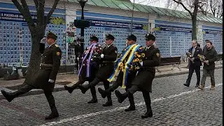 Ukraine's Zelenskyy and British leader Keir Starmer honour fallen heroes in Kyiv