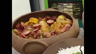Chef Hiale Cavalcante com Cozido Pernambucano