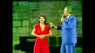 Kate Bush &ndash; Wuthering Heights (Festivalbar 1978 Serata finale) & Premiazione - stereo