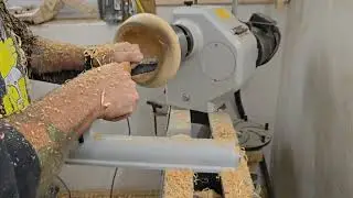 #video #firsttry #woodlathe #holzdrechseln #drechseln #action #actionmovie #holzvideo #woodvideo