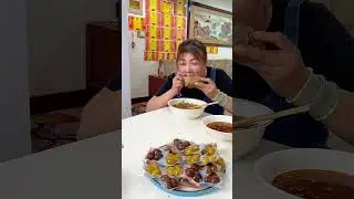 couple food funny eating