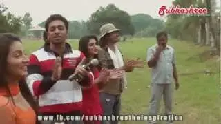 Subhashree Ganguly celebrating birthday with DEV & cast of KHOKA 420