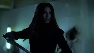 The Defenders 1x06 Elektra mata Stick - Legendado