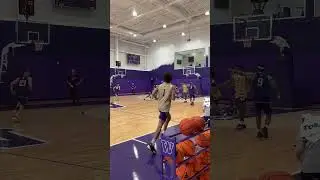 Sights and sounds from Washington basketball practice before the Apple Cup #godawgs #gohuskies