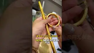 Gelang emas yang sangat besar 🤩