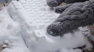 AI SNOW KEYBOARD ASMR