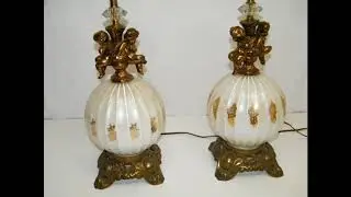 ANTIQUE VINTAGE MID CENTURY PAIR WHITE GLOBE CHERUB GOLD ANGEL TABLE LAMPS