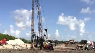 Keller (HJ Foundation)   Augercast Piles from bottom of Pilecap