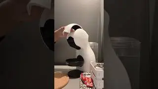 NESCAF&Eacute; Dolce Gusto coffee machine