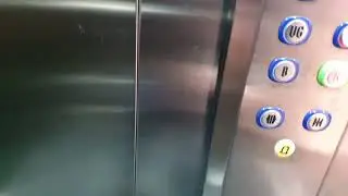 Old Otis (Modernised 2019 by Paragon) Lift @ Sports Direct in York (Coney Street)