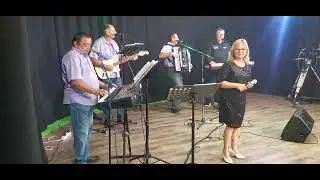 Mix pjesama Petar Viteški Lola i Opium Bend