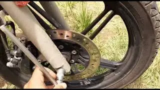 Titan 150 guid&atilde;o shimando, tremendo. Resolvido??
