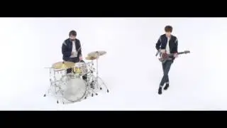 Housse de Racket - Le Rayon Vert (Official Video)