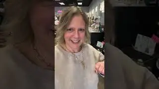 I've got 3 minutes! Open Tuesday 10-5. Welcome to Chic and Unique Consignment & Boutique!