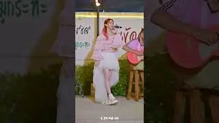 [4K60p] Satchan Sawitchaya - แพ้เธอ @ Hom Tau Than Grill & Bar 131268