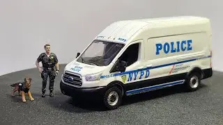 2015 Ford Transit LWB New York City Police Department (NYPD) Greenlight 1/64 