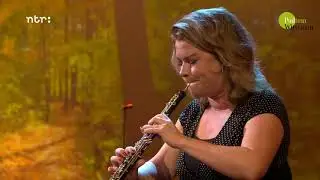 Dorine Schoon & Mike Bodd&eacute;  -  Een weggewaaid blad - Leo&scaron; Jan&aacute;ček | Podium Witteman