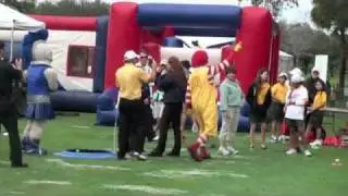 Ronald McDonald playing Kwik Golf at the Allianz Championship Golf Tour