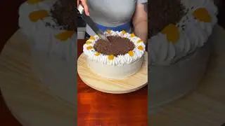 Torta de Cumplea&ntilde;os, sin balanza y s&uacute;per econ&oacute;mica de hacer 🎉 #torta  #cumplea&ntilde;os #receta