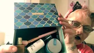 Opening of August 2017 Birchbox