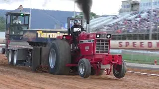 10,000lb. Pro Farm Tractors Pulling At Port Royal Speedway