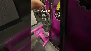 Gym life hack #gym #gymbag #magneticgymbag