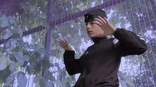 rezándole a los santos