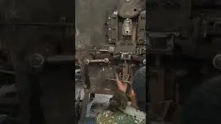 Fully automatic steel wire buckling machinery, good machinery and good tools to save time and effort