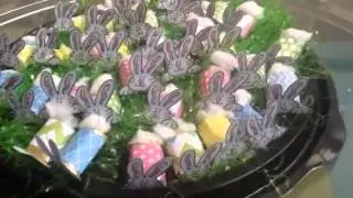 Easter bunny treats made with Hershey nuggets