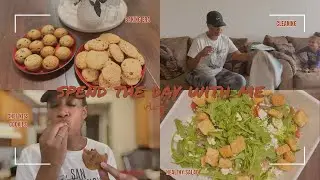 VLOG | IN MY BAKING ERA 🍪🍪🍪 | making blueberry muffins & chocolate chip cookies & Cleaning