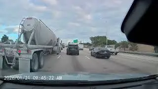 ICE Agents in Minnesota Caught in Bizarre Highway Chaos — Dashcam Footage! January 23, 2026(4)