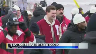 Hoosiers and their fans brave a strong winter storm to celebrate the school&rsquo;s 1st national title