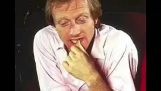 Mike Chapman - Moonlight In Baskerville (Sweet Demo)