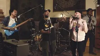 Michael Minelli x Futuristic - Waste Your Time (Tiny Desk Style Performance)