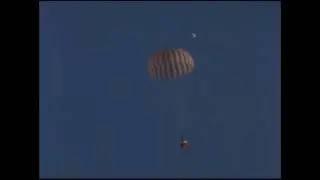 Gemini capsule parachute air drops tests - 1966 Nasa footages ( No sound )