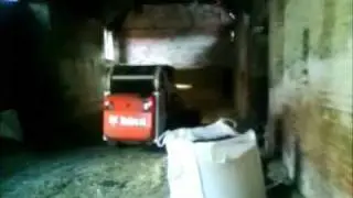 Bobcat S175 Unloading Straw